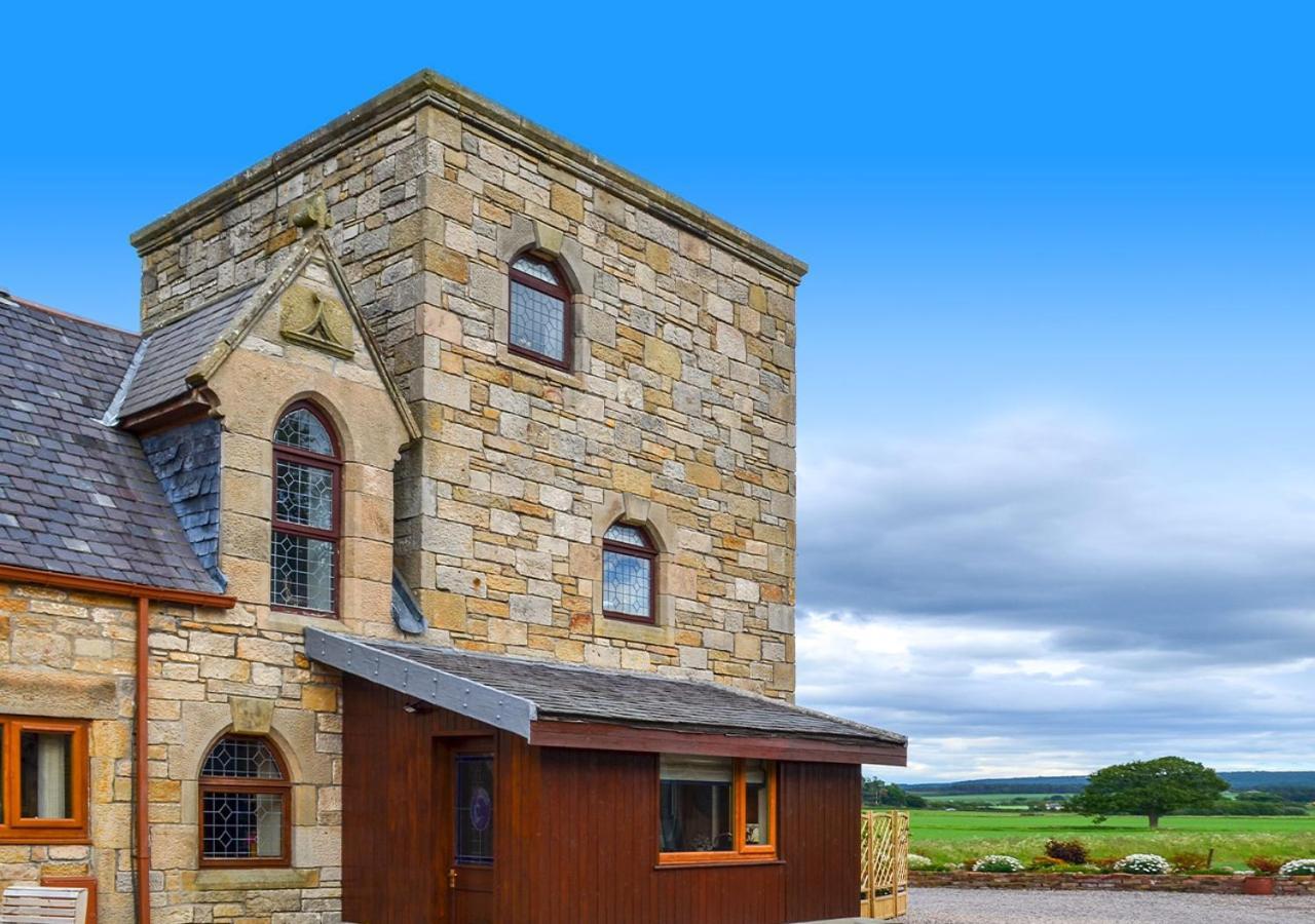 The Tower, Moray Firth Holiday Home Kinloss Buitenkant foto