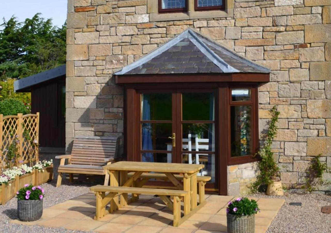 The Tower, Moray Firth Holiday Home Kinloss Buitenkant foto